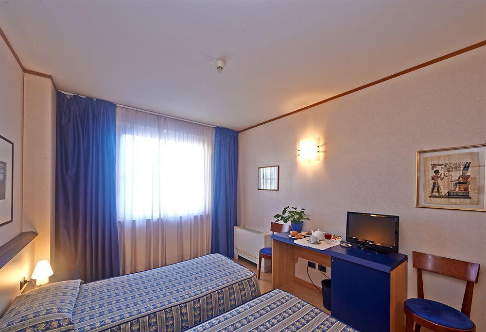 Hotel Alberi Lecco Eksteriør billede