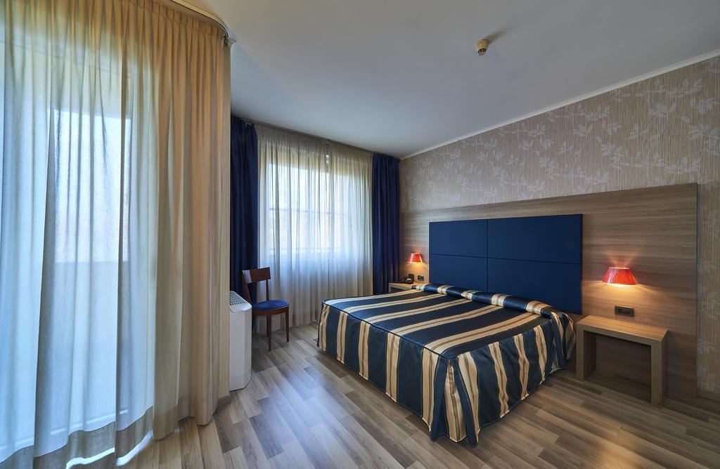 Hotel Alberi Lecco Eksteriør billede